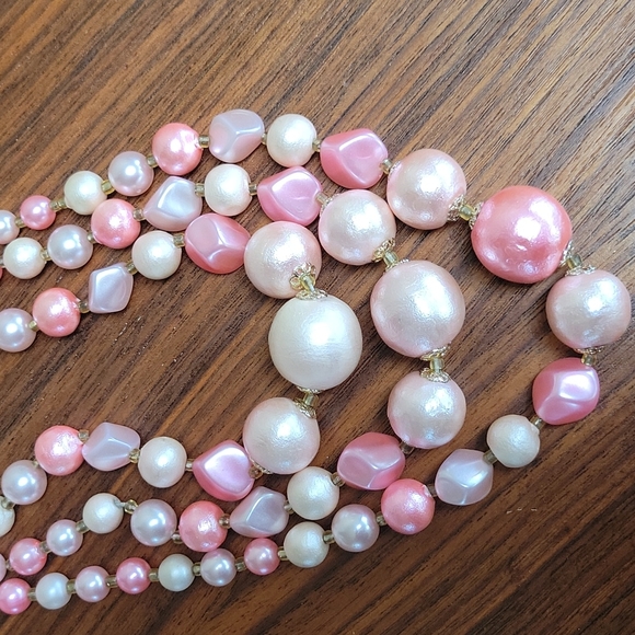 16" PINK SPUN cotton Beaded Vintage Necklace - Picture 4 of 4